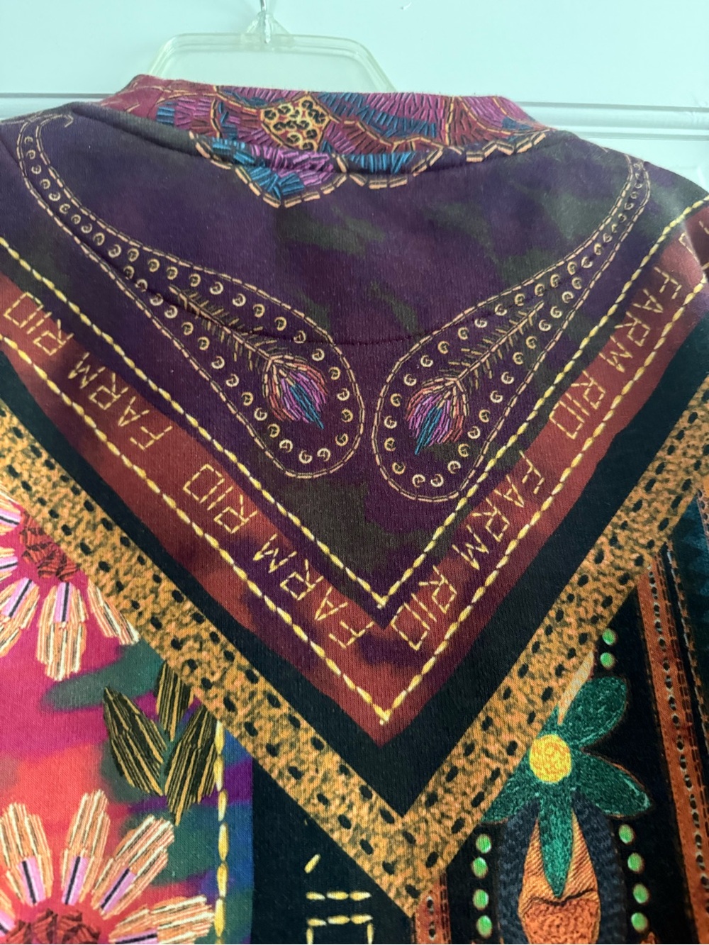 Farm Rio Sweater - Picture 8 of 9